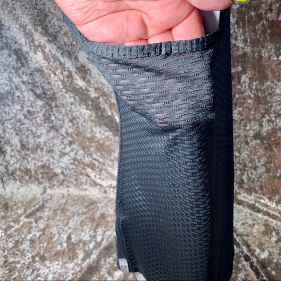 Under Armour Grey Tank - Picture 5 of 6